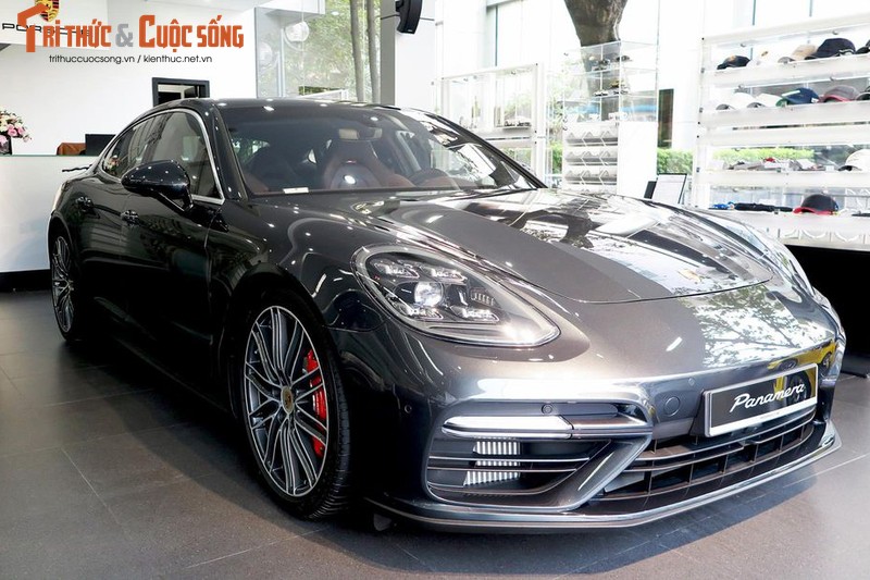 Can canh Porsche Panamera Turbo 2017 gia 12 ty tai VN